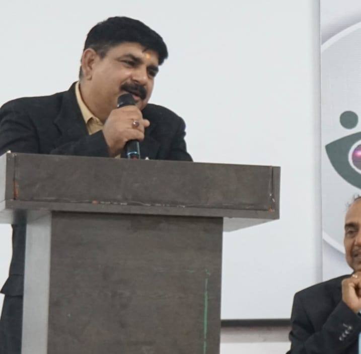 Dr. Satyendra Mishra - YOGNAYUR